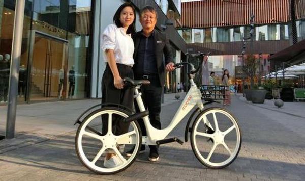 摩皱老总跑了吗_摩皱毁容的图片