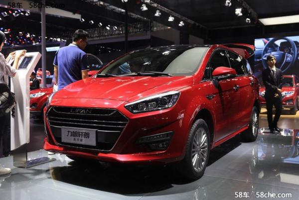 十万块买辆七座MPV 颜值/性价比双丰收