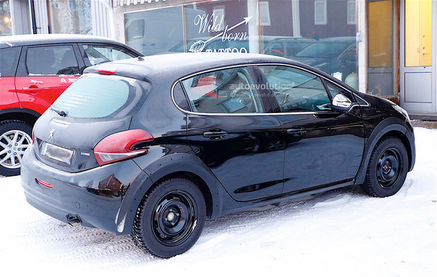 标致将推出208纯电车型 或明年3月亮相