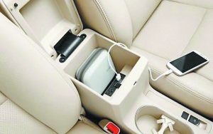 车上藏私房钱？隐蔽储物空间大揭秘