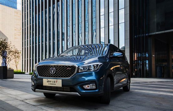 秒杀宝骏730卫冕“六冠王”其实光拼颜值就赢了