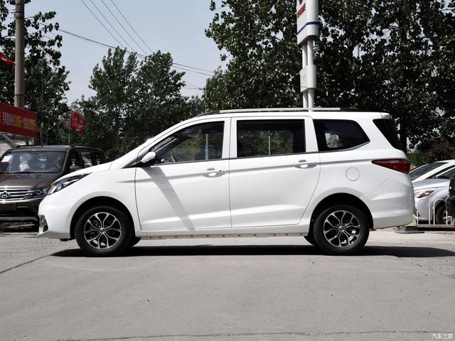 神车对比：5万首选何必MPV？新家轿时代悄然来临