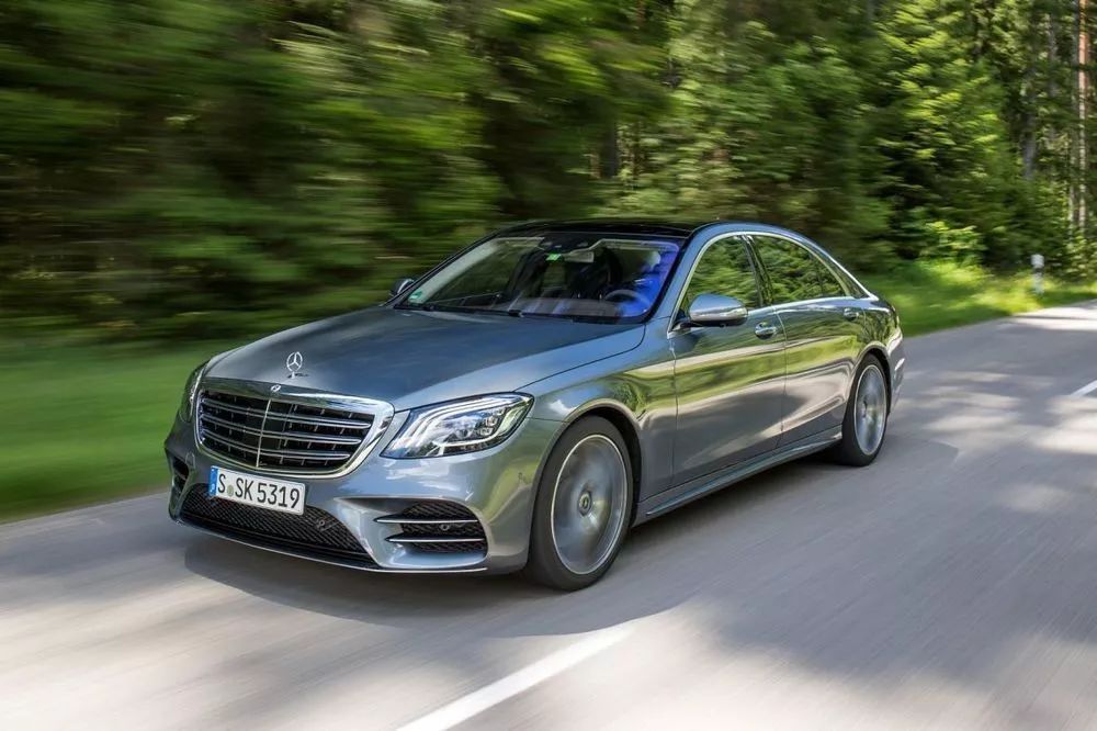 奔驰改款S级，靠什么和宝马7系、奥迪A8一战？