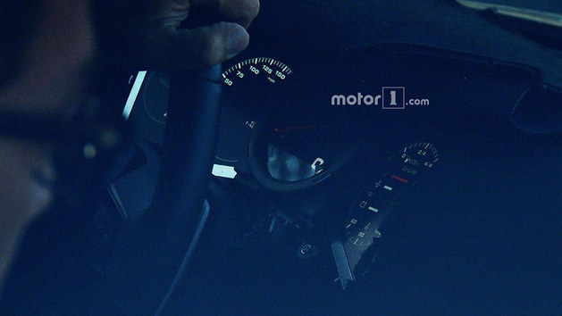 保时捷全新911再曝谍照 或将于明年亮相