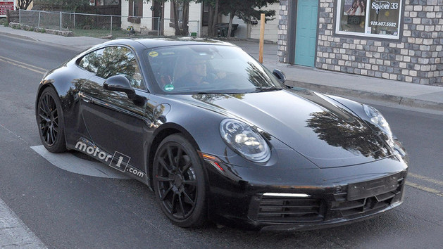 保时捷全新911再曝谍照 或将于明年亮相