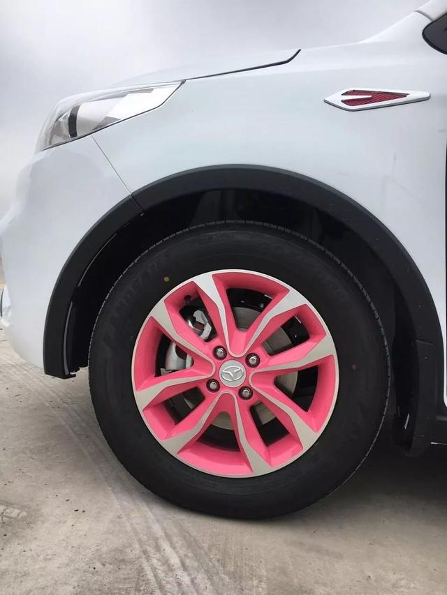 节庆团聚日 女神惊喜时 女神座驾 飞驰而至