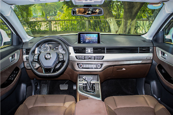 这两款车那么热销 是时候谈一谈它们的超长质保了