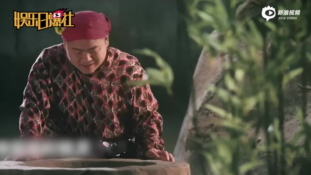 岳云鹏工作压力大到崩溃