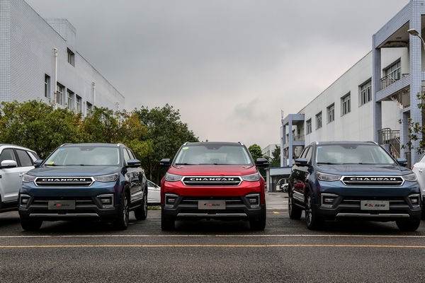 碰撞里的门道，长安CS55侧面碰撞测试