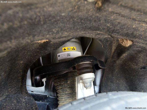 一场高品质的自驾游 70万能买的长途舒适的SUV-图11