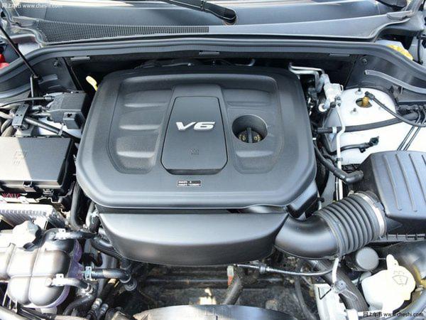 一场高品质的自驾游 70万能买的长途舒适的SUV-图10