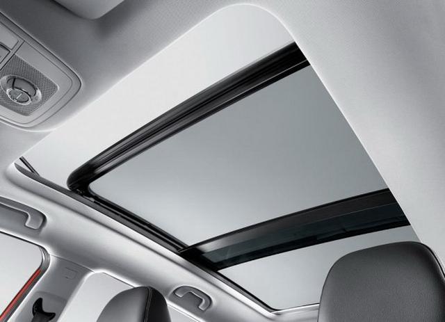 紧凑型SUV又一强力选手 荣威RX3官图发布