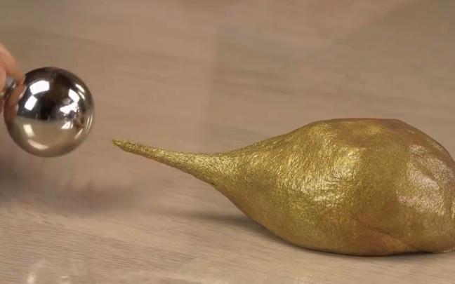 这个磁泥堪比异形:你想被它吸住吗?