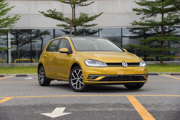 外观小幅调整 一汽-大众新款高尔夫首发