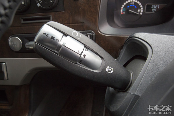 日本重卡用啥变速箱?除了ZF还有奔驰AMT