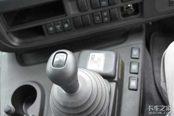 日本重卡用啥变速箱?除了ZF还有奔驰AMT