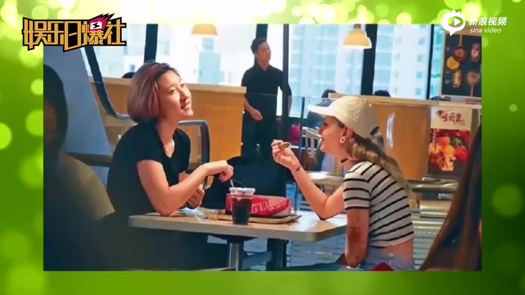 吴卓林发文宣布出柜 与同居密友一同晒照表白