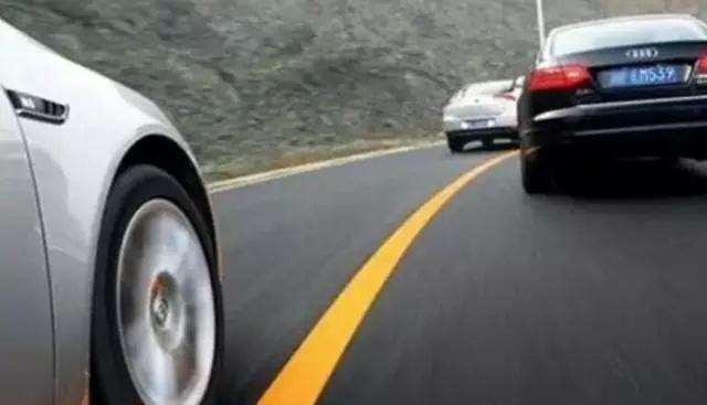 为什么说刹车时要看后视镜的都是老司机？