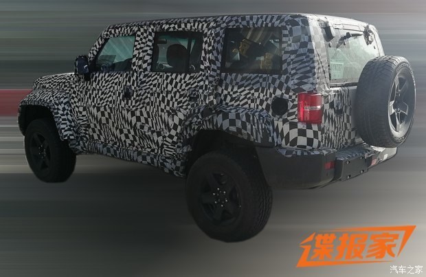 新款北京BJ40L谍照曝光 或广州车展亮相