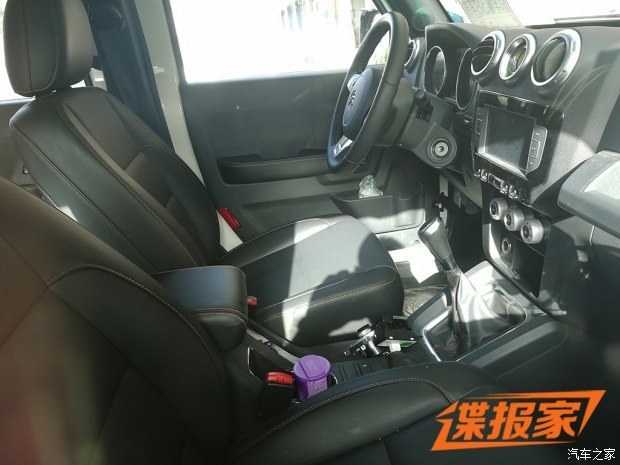 新款北京BJ40L谍照曝光 或广州车展亮相