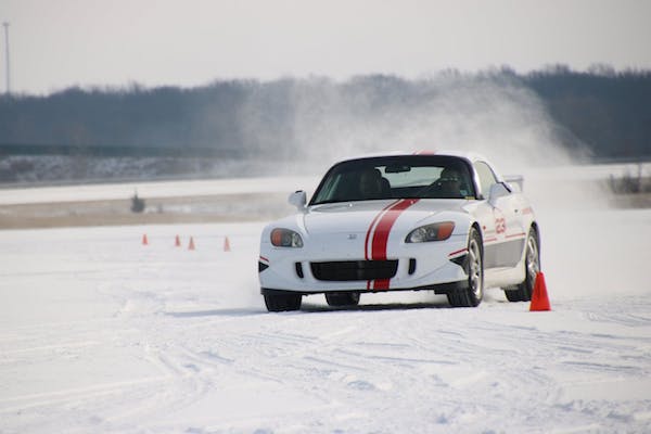 TRC内的雪地测试