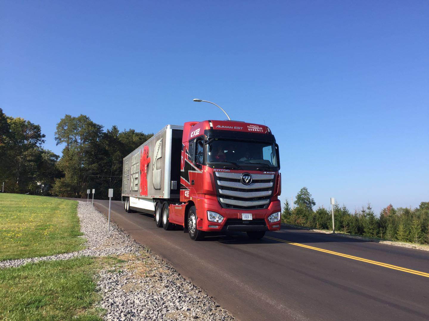 福田欧曼est超级卡车pk美国肯沃斯强强对抗谁是赢家