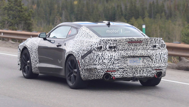 雪佛兰新款科迈罗谍照 或2018年初亮相