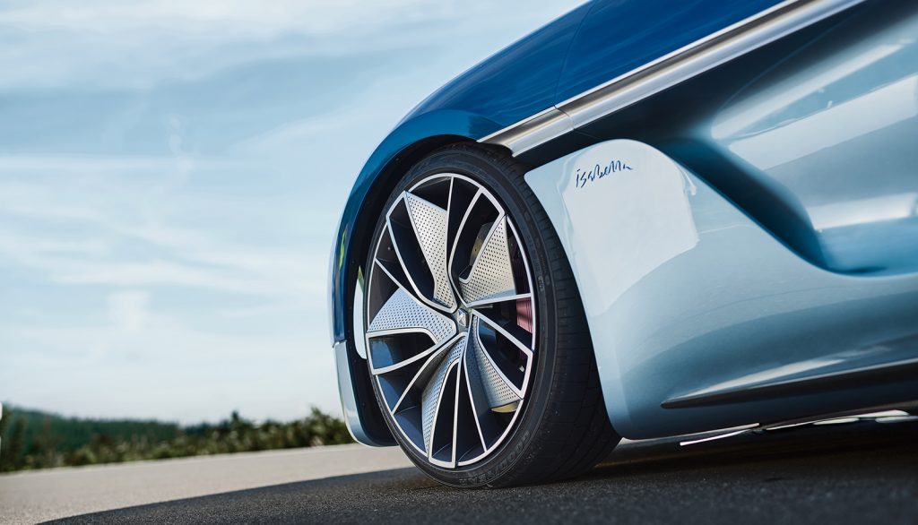 曾狂卖20万辆秒杀奔驰宝马的老爷车 今推出电动概念车