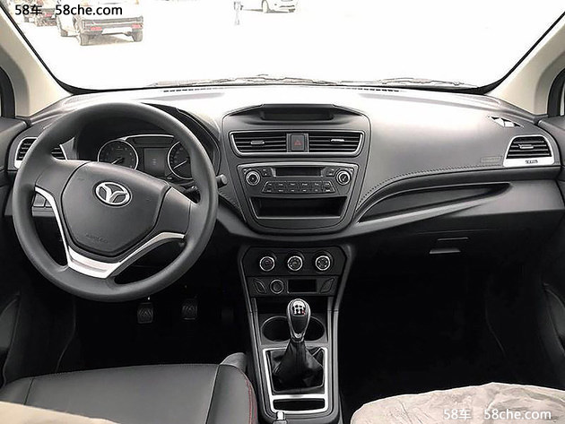 英致三款新车正式上市 售价4.98-7.58万