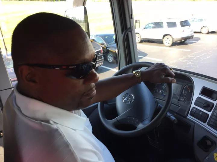 比技术评水准，中美超级卡车大PK，居然难分胜负！