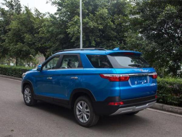 或命名为S560 东风风光全新SUV实车曝光