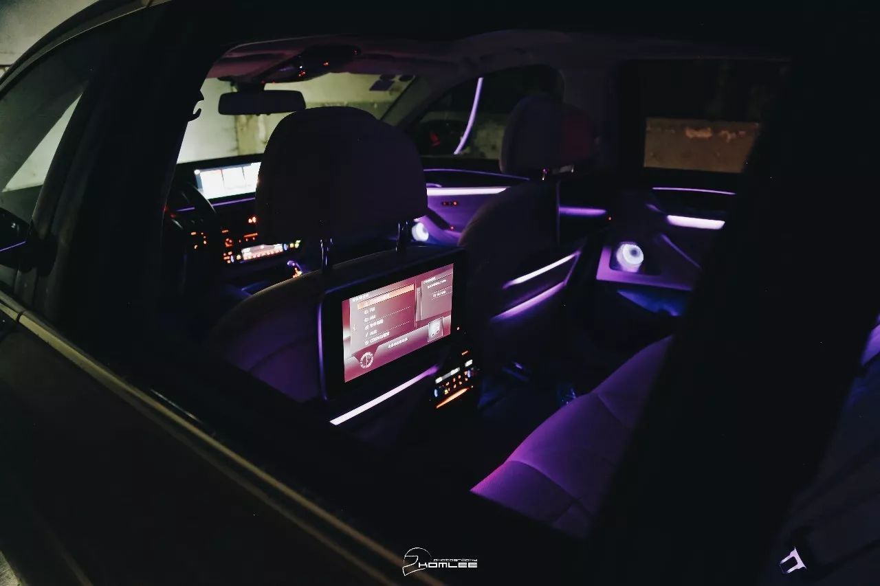 豪华外表下，宝马精神依旧？丨试540Li行政版