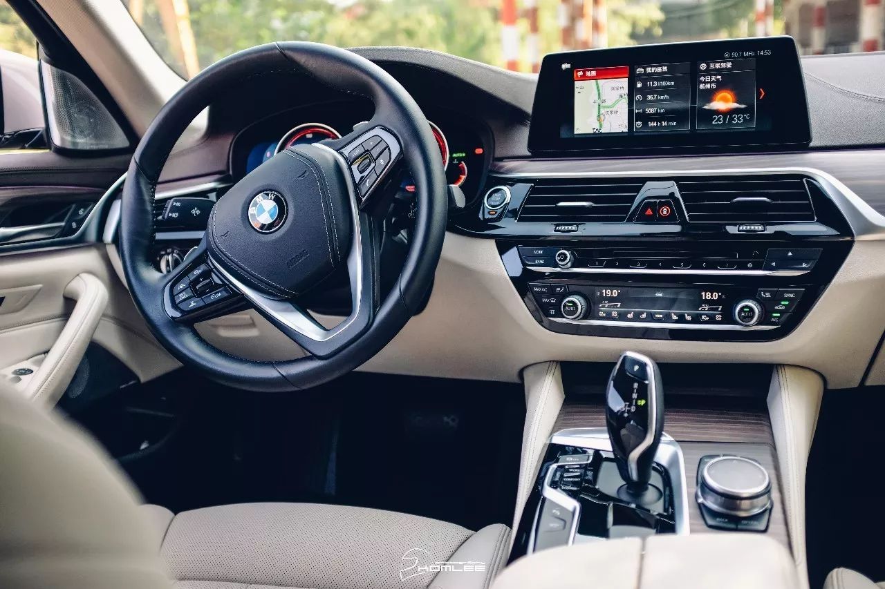 豪华外表下，宝马精神依旧？丨试540Li行政版