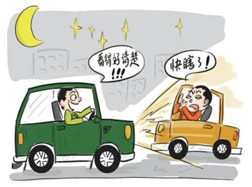 上海新型电子警察上岗，专拍乱用“远光灯”