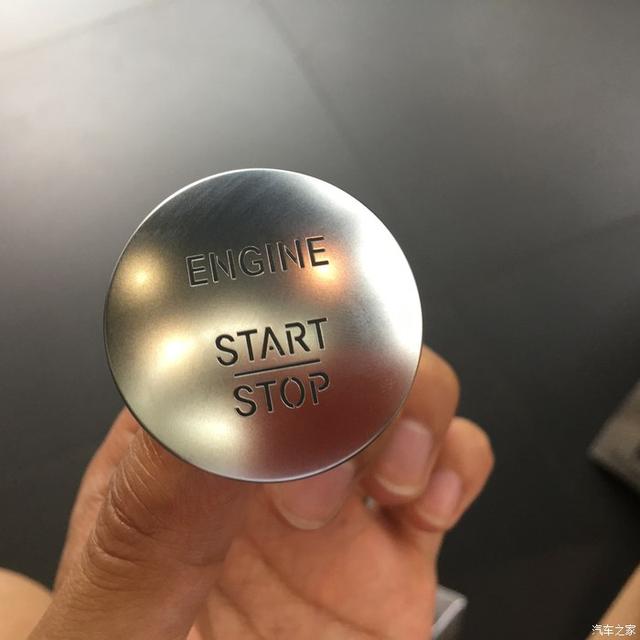 最终入手奔驰C 200L，它赢得我的芳心