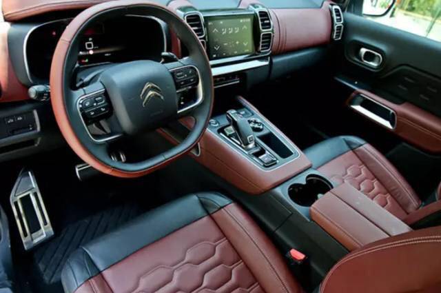 口碑碾压对手，SUV界黑马出现