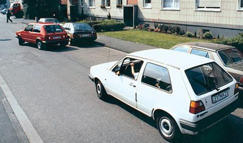 [转帖]没有路权意识的老司机，看到德国驾考试题估计要懵逼