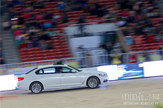 BMW赞助2017浪琴表北京国际马术大师赛
