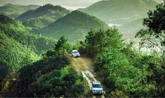 还在王者峡谷两日游? 车企们向你抛来大大的白眼!