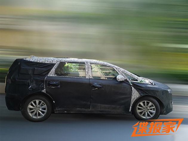 吉利全新MPV谍照曝光 或于明年年底亮相