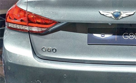 捷恩斯入华沉浮记