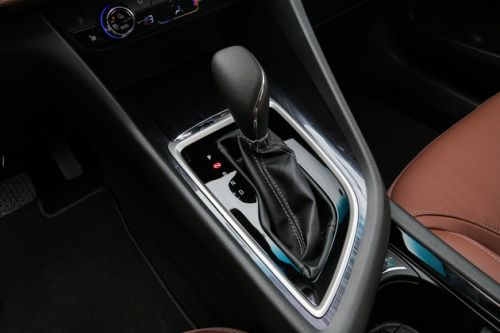 别克全新MPV GL6售14.49-16.69万元 小号GL8/主攻家用市场