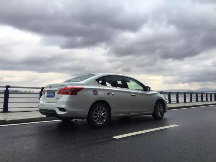 百公里油耗4.1L居然是最后一名？全新轩逸到底有多节油！