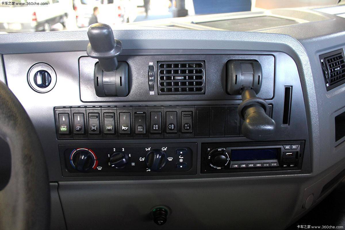 点击这里看大图