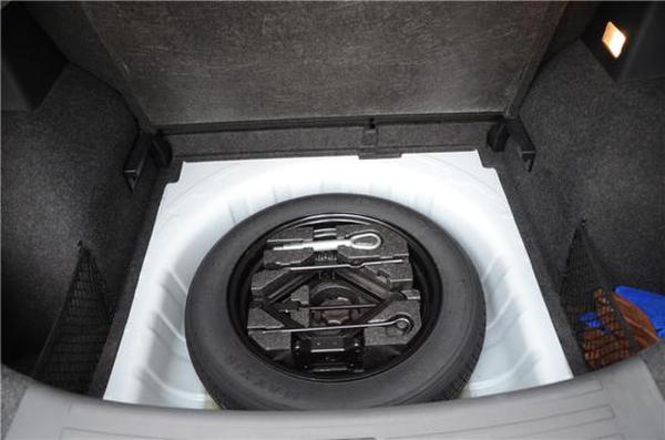 时尚新潮流 实拍名爵ZS Tommy Hilfiger定制版