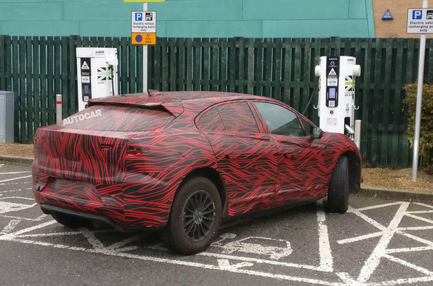 捷豹I-PACE量产版新消息 已锁定MODEL X