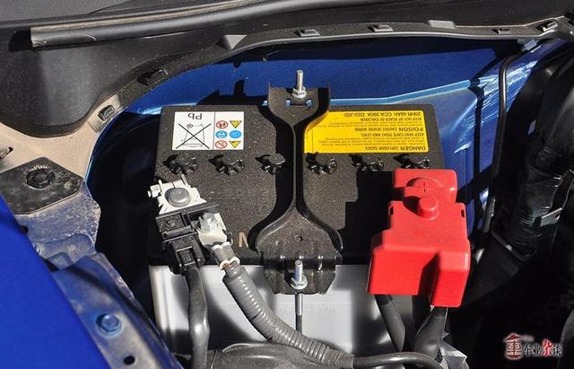 天冷注意保暖，同时也别忘了爱车的保养