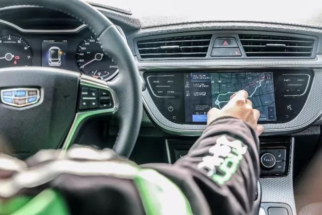 自主与合资的跨界SUV友谊赛，终究鹿死谁手？