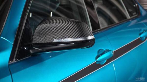 配天蝎排气 宝马440i酋长国定制版官图