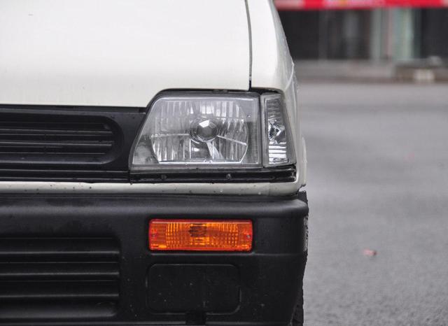 顶配才卖2万5，中国最便宜的轿车是它，夏天还有空调吹